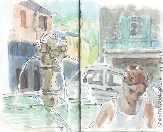 Baggage claim area in Porto