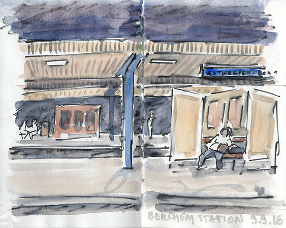 Baggage claim area in Porto